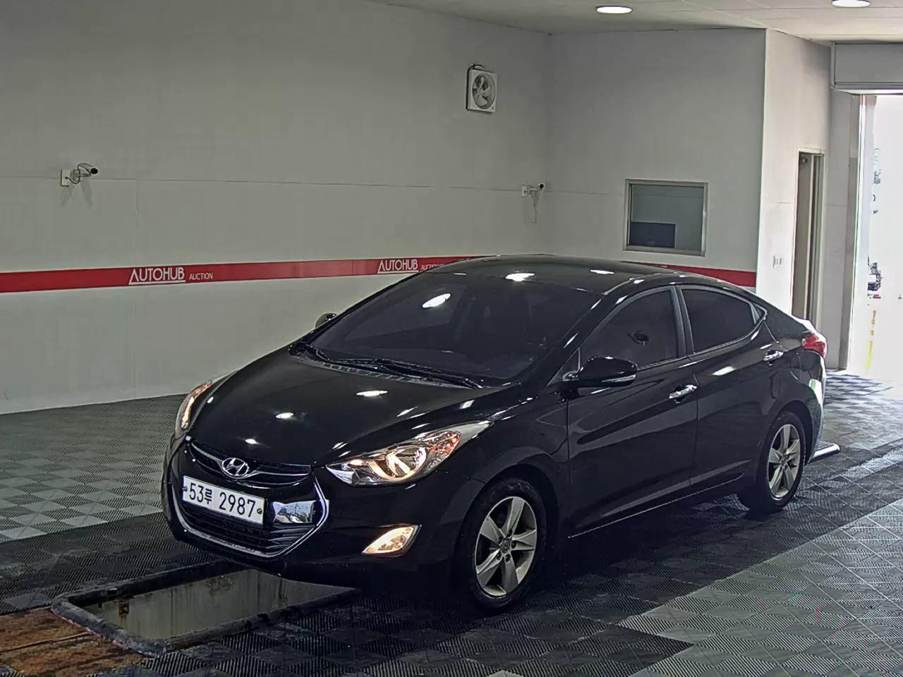HYUNDAI AVANTE MD M16 GDi AVENUE