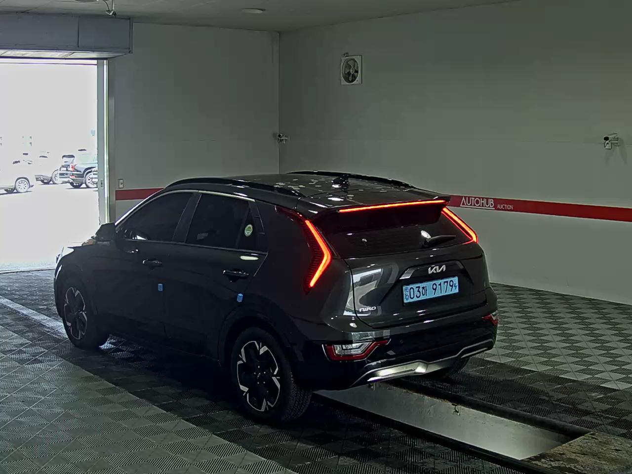 2023 - kia niro