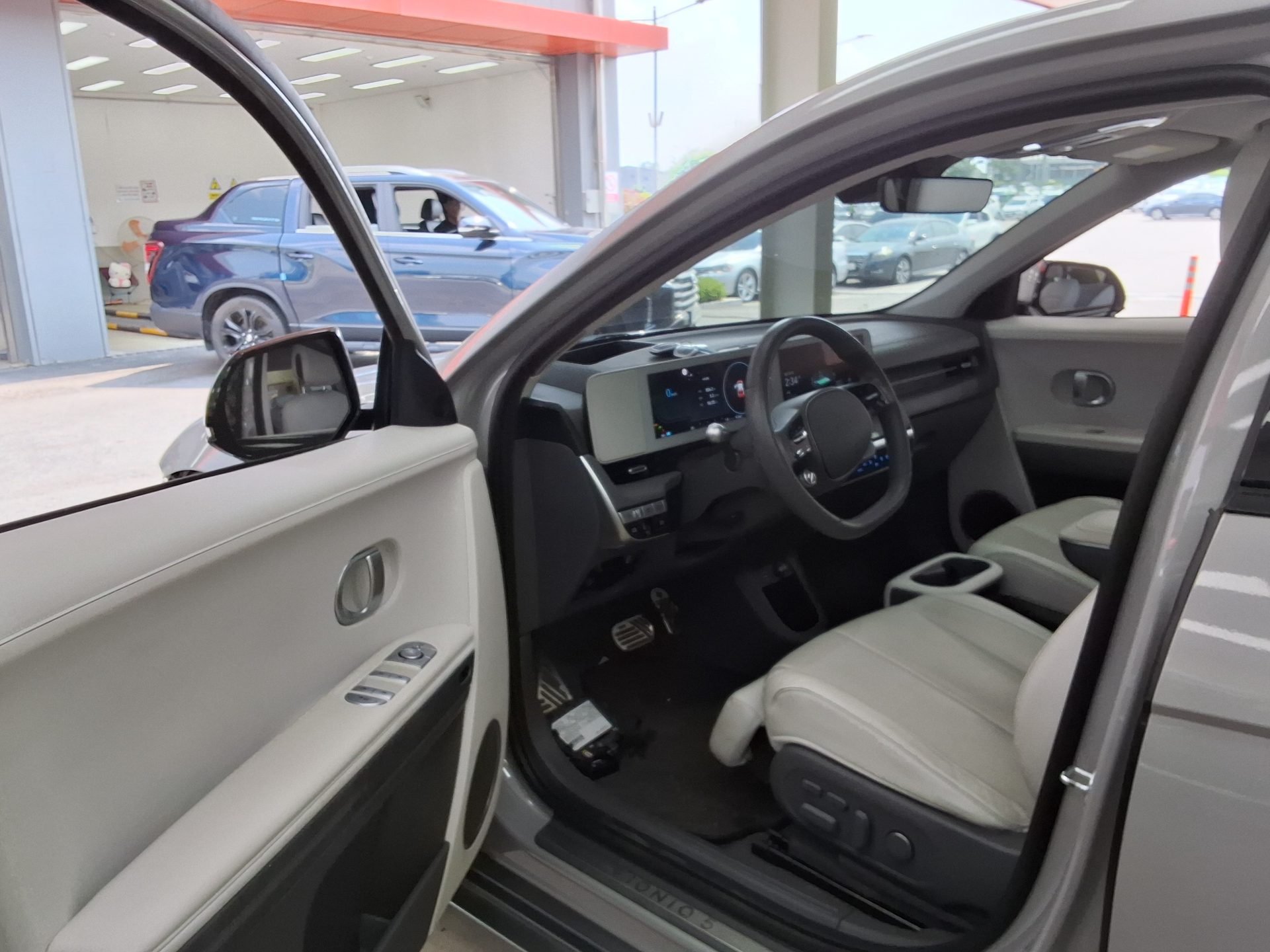 2023 - hyundai ioniq