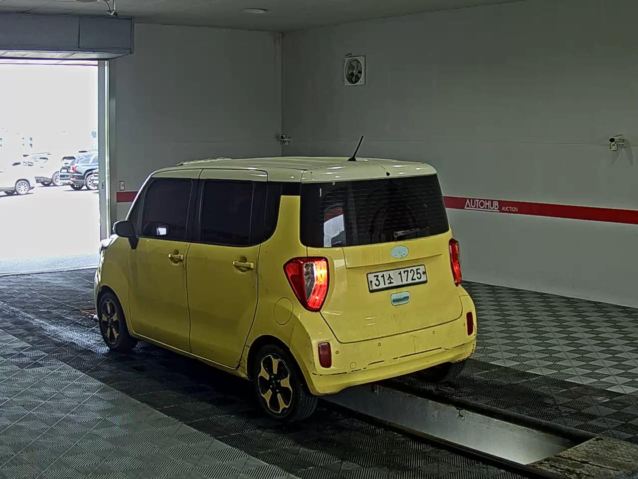 2012 - kia ray