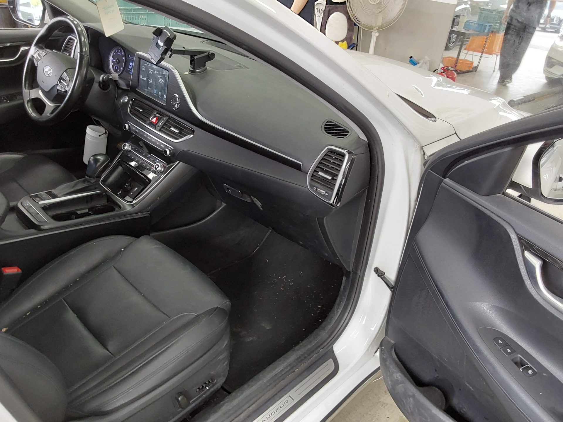 2019 - hyundai grandeur