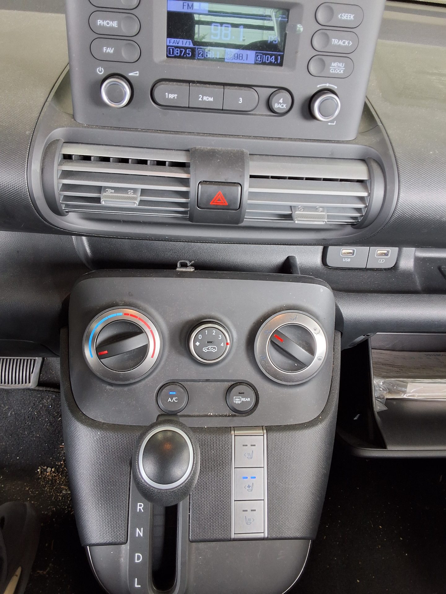 هيونداي كاسبر بنزين 1.0 تيربو فان سمارت 2023 TURBO VAN SMART