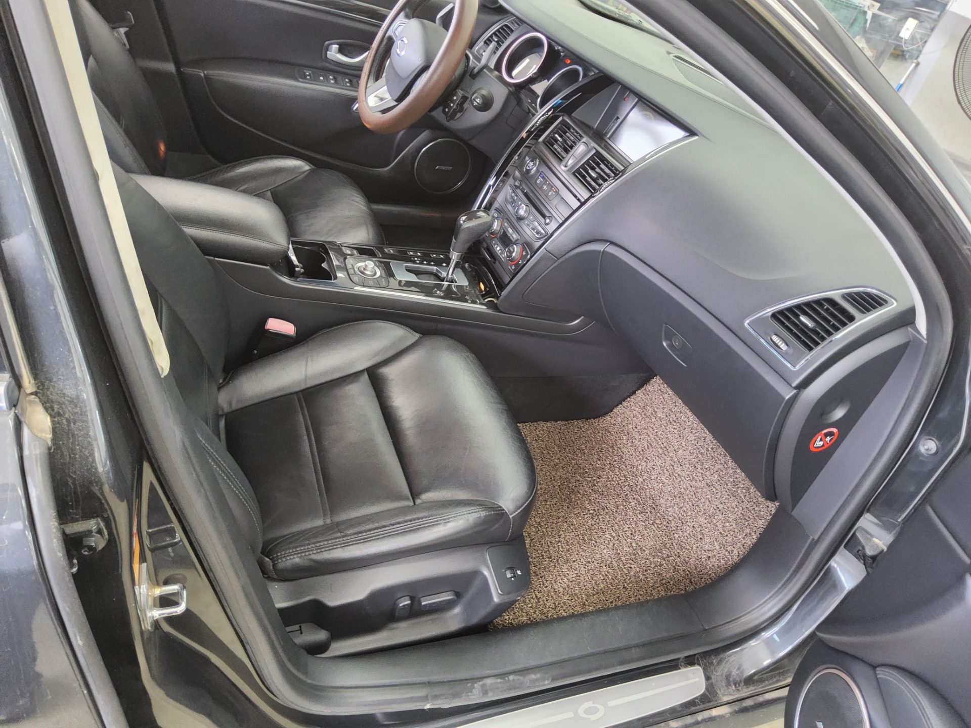 2012 - renault sm7
