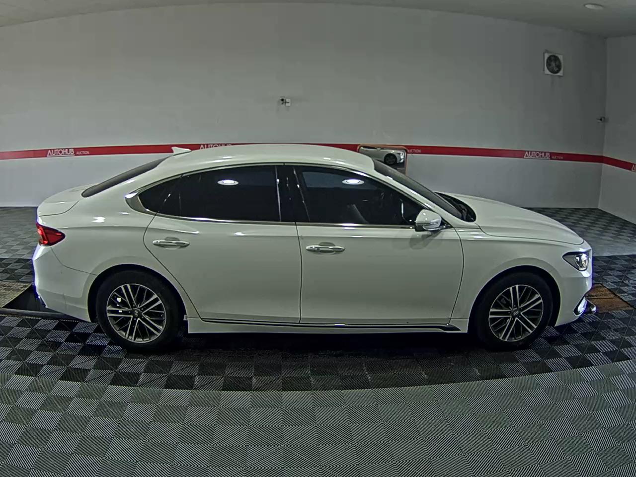 2019 - hyundai grandeur