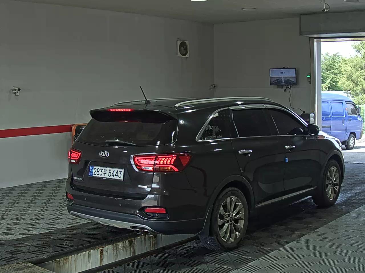 2019 - kia sorento