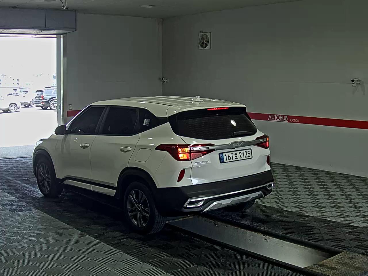 2023 - kia seltos