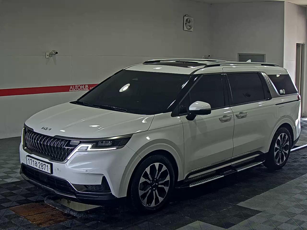 KIA CARNIVAL (KA4)