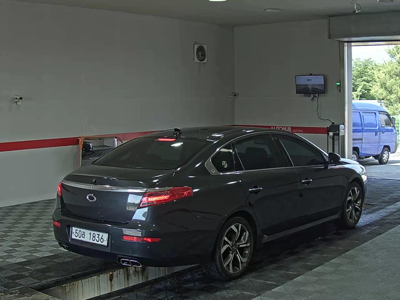 2012 - renault sm7