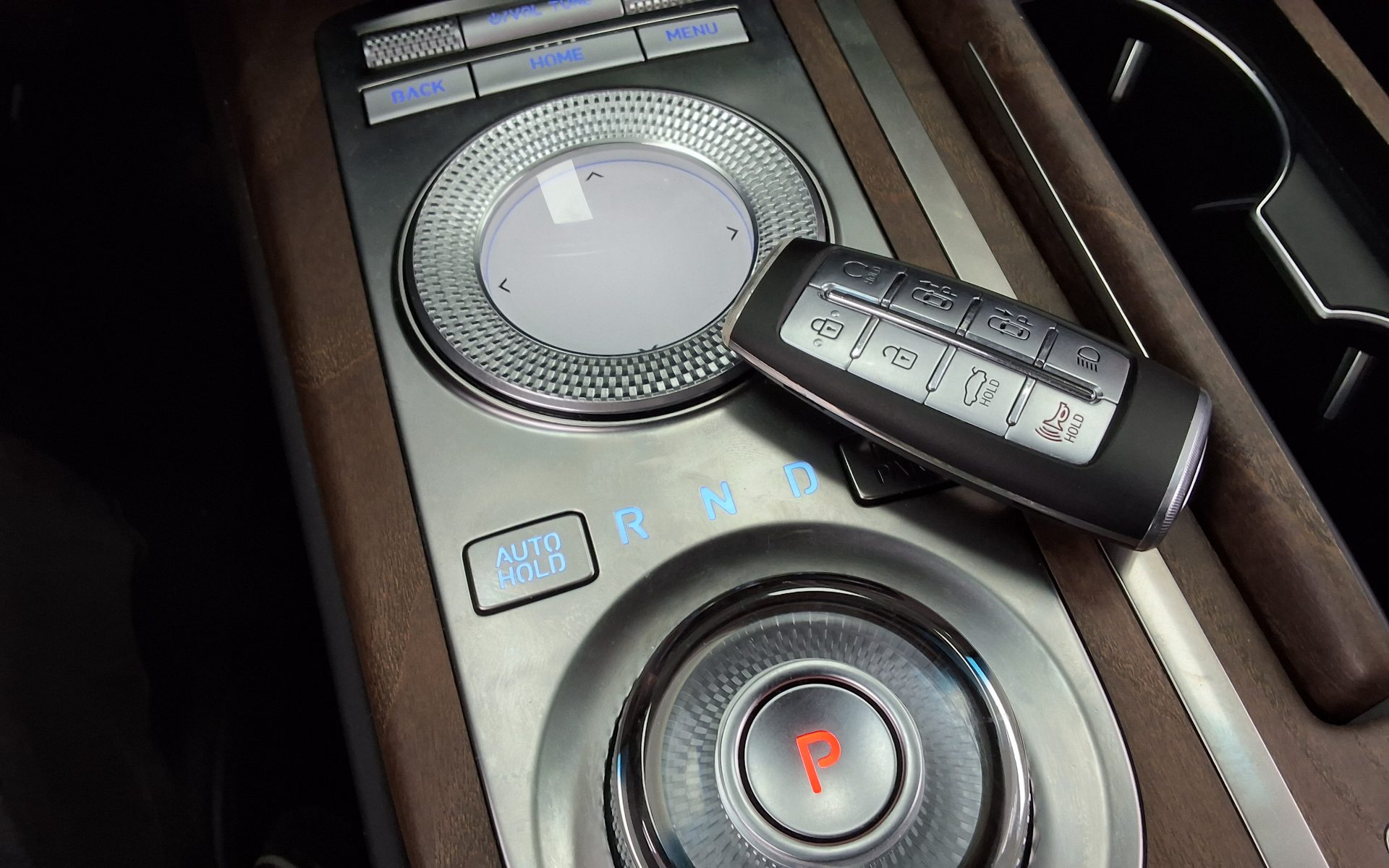 2022 - genesis eg80