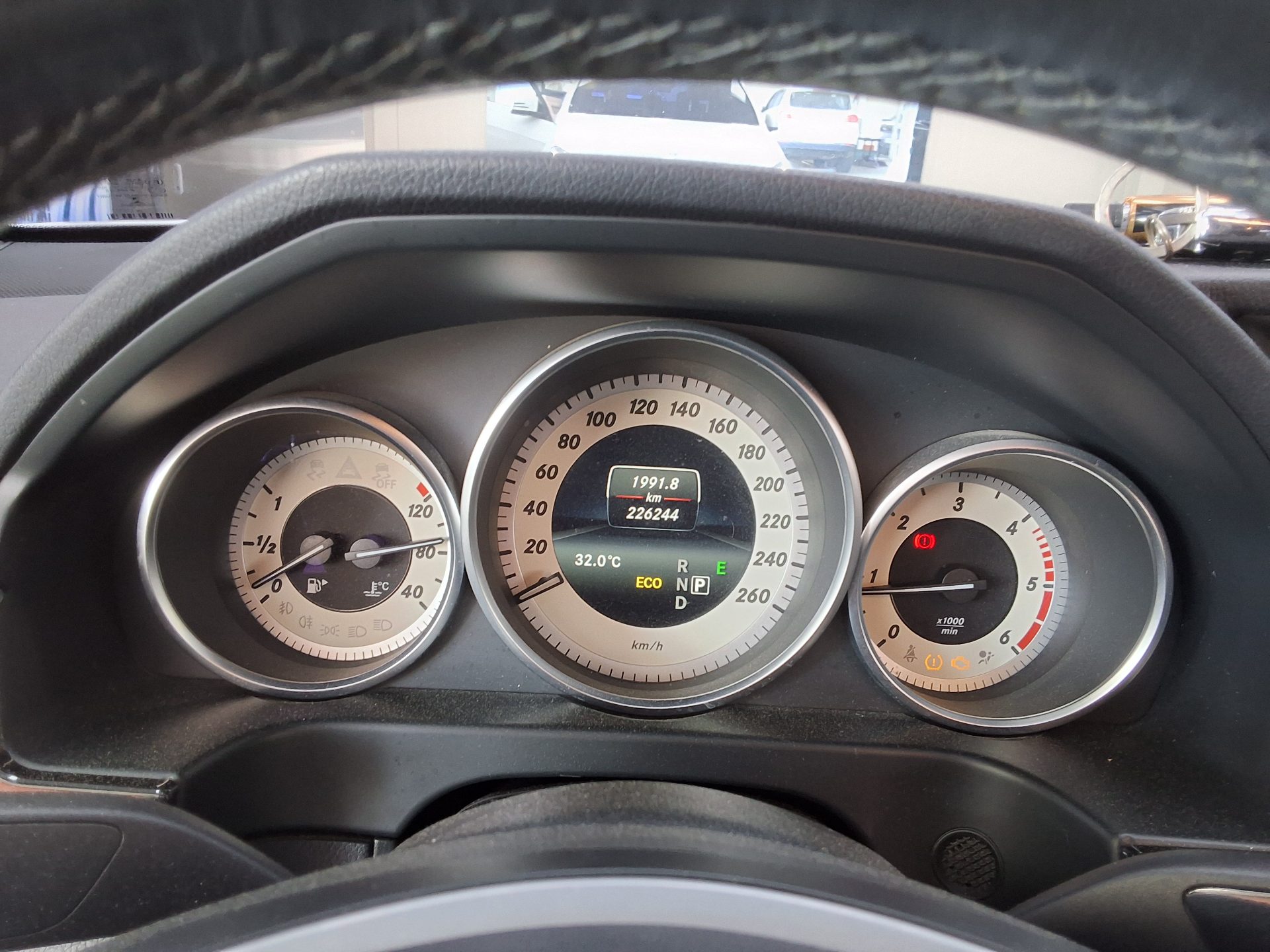 2016 - mercedes-benz e220