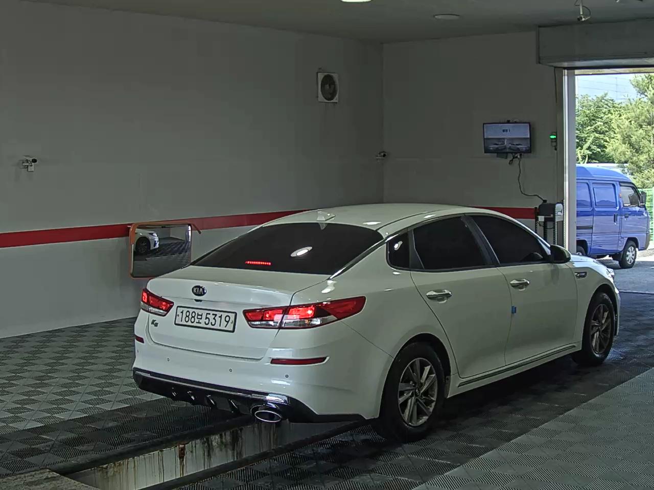 2019 - kia k5