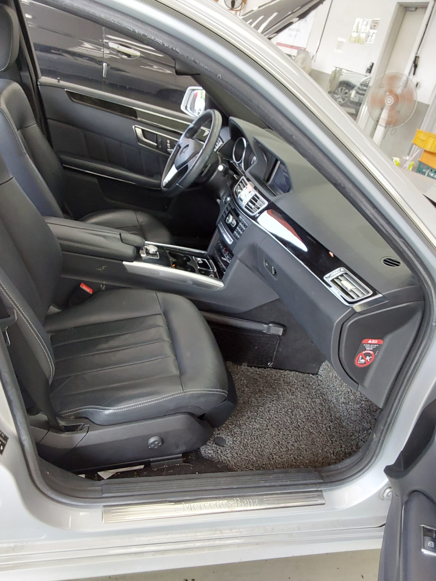 2014 - mercedes-benz e220