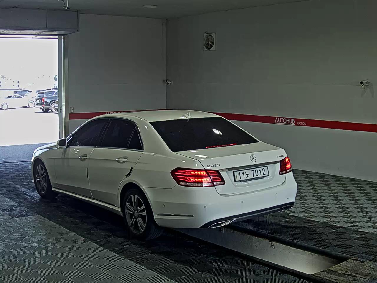 2016 - mercedes-benz e220