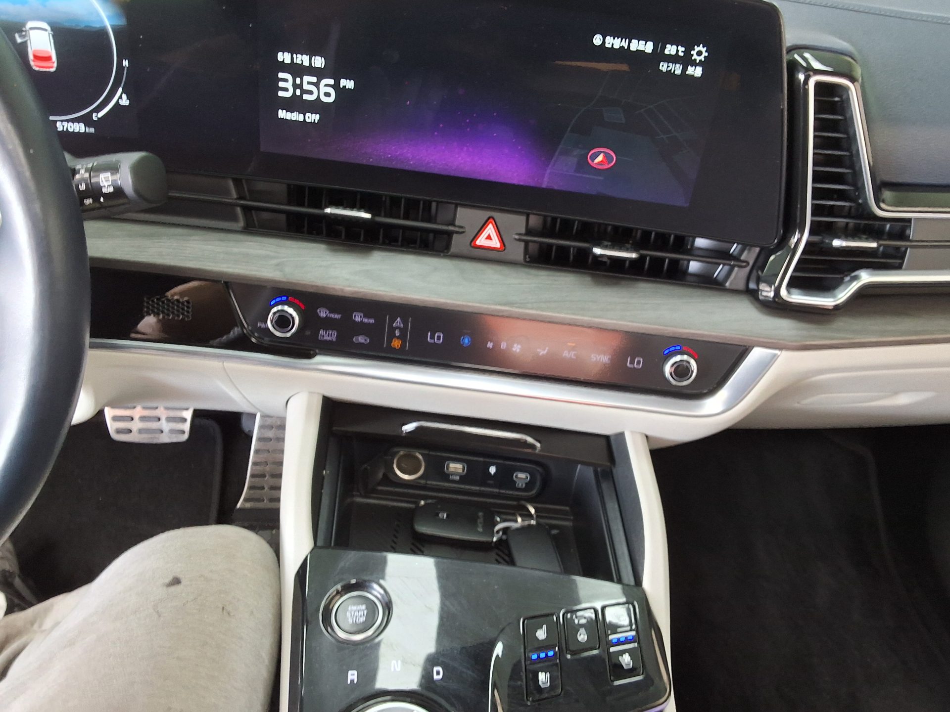 2022 - kia sportage