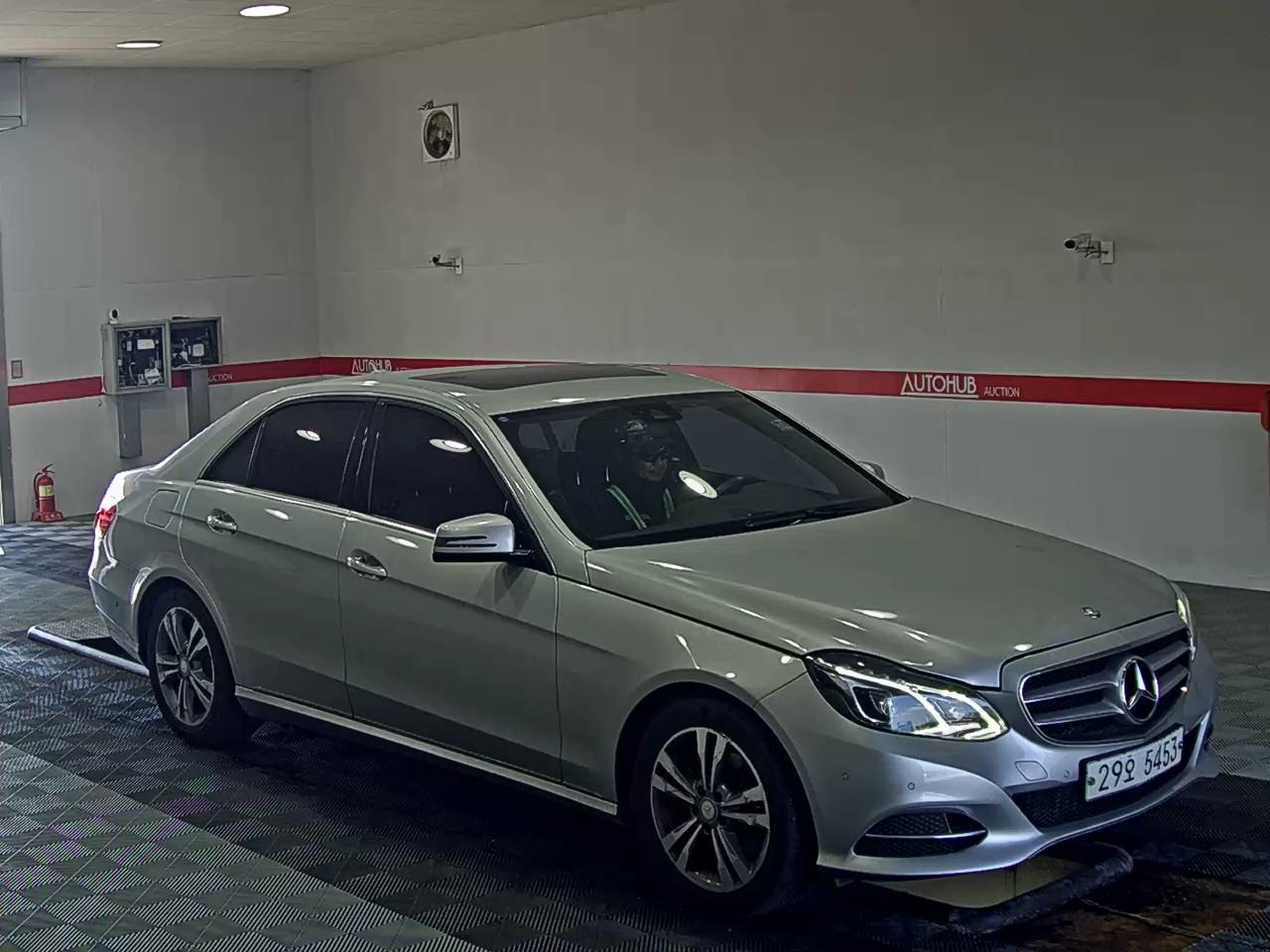 2014 - mercedes-benz e220