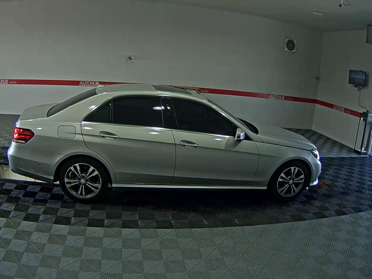 2014 - mercedes-benz e220