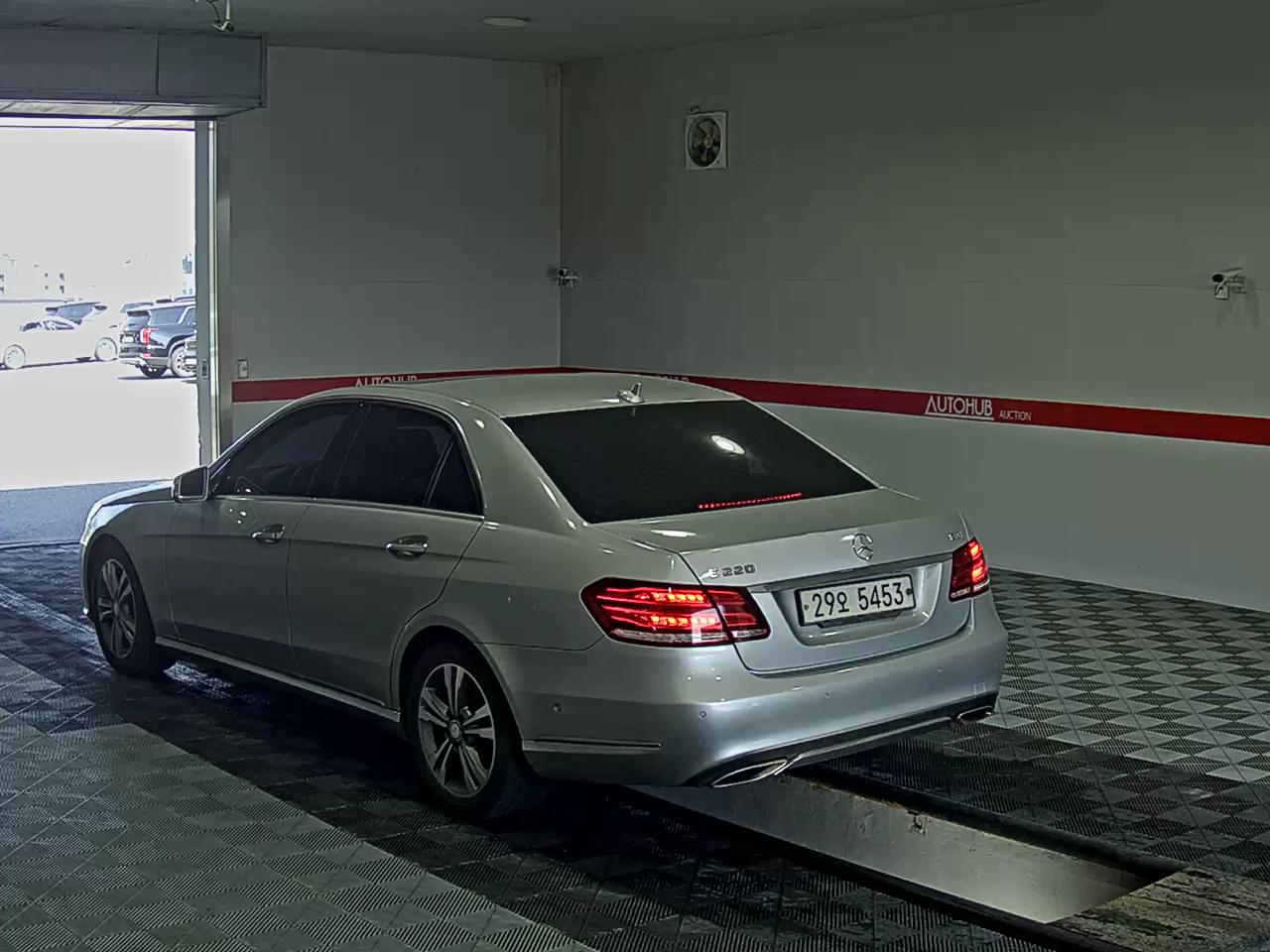 2014 - mercedes-benz e220
