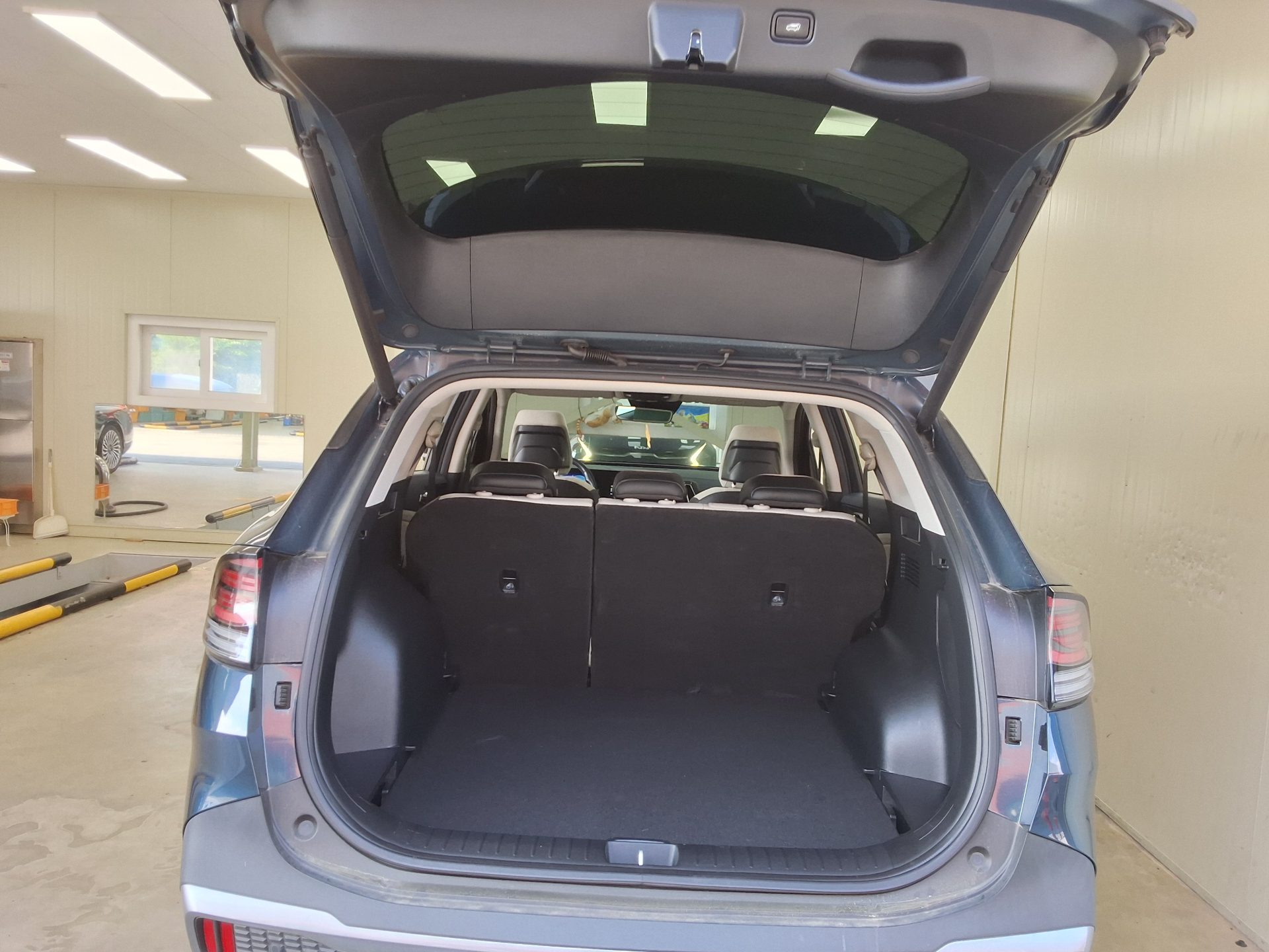 2022 - kia sportage