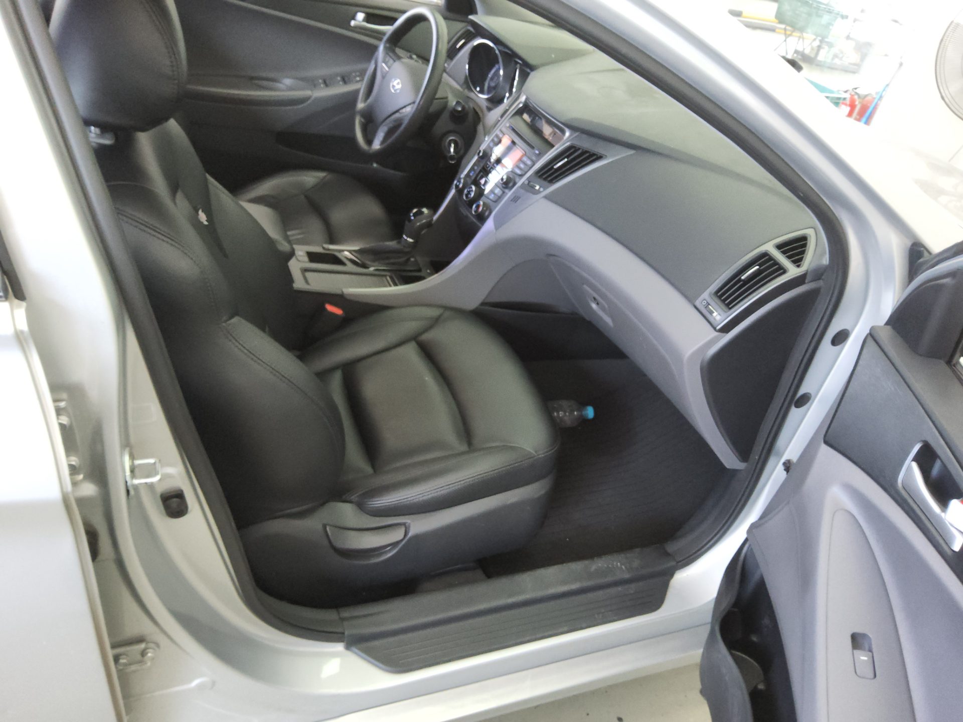 2013 - hyundai sonata