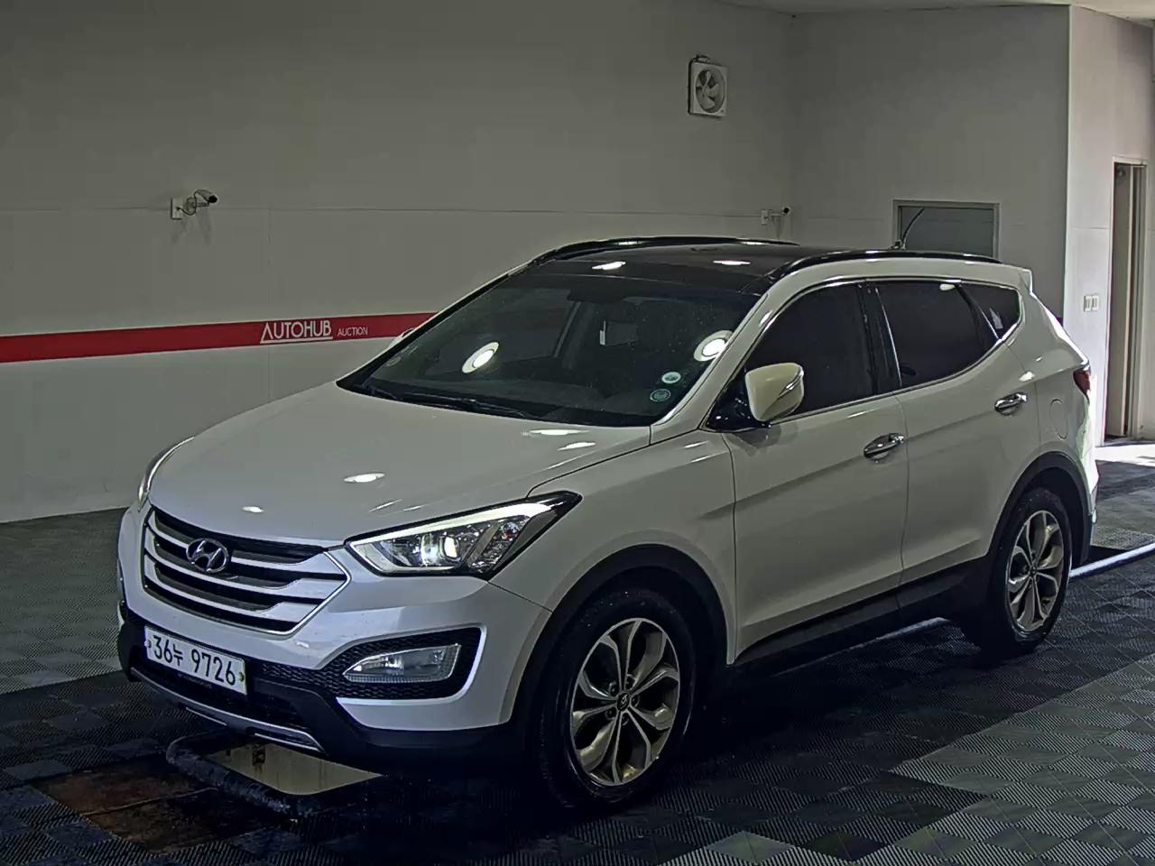 HYUNDAI SANTA FE (DM)