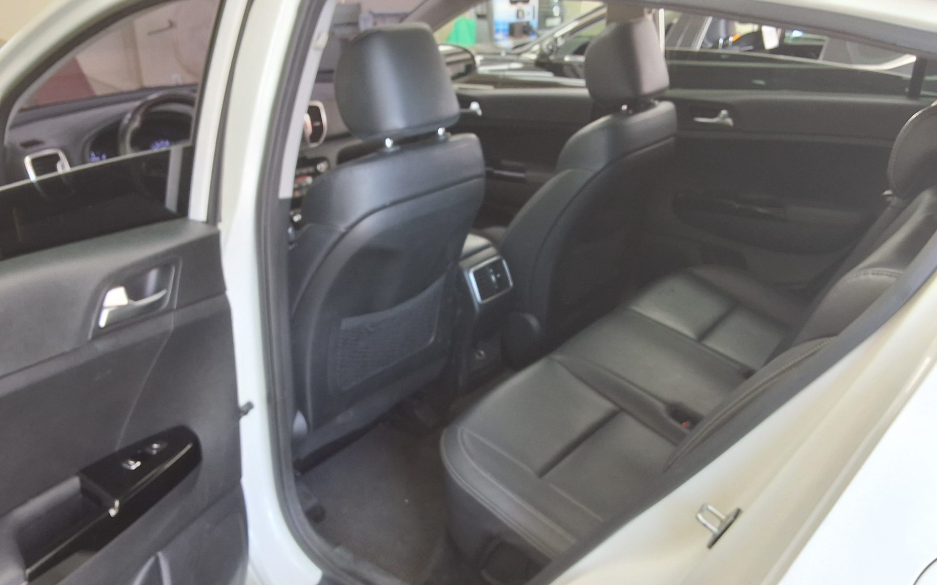 2016 - kia sportage