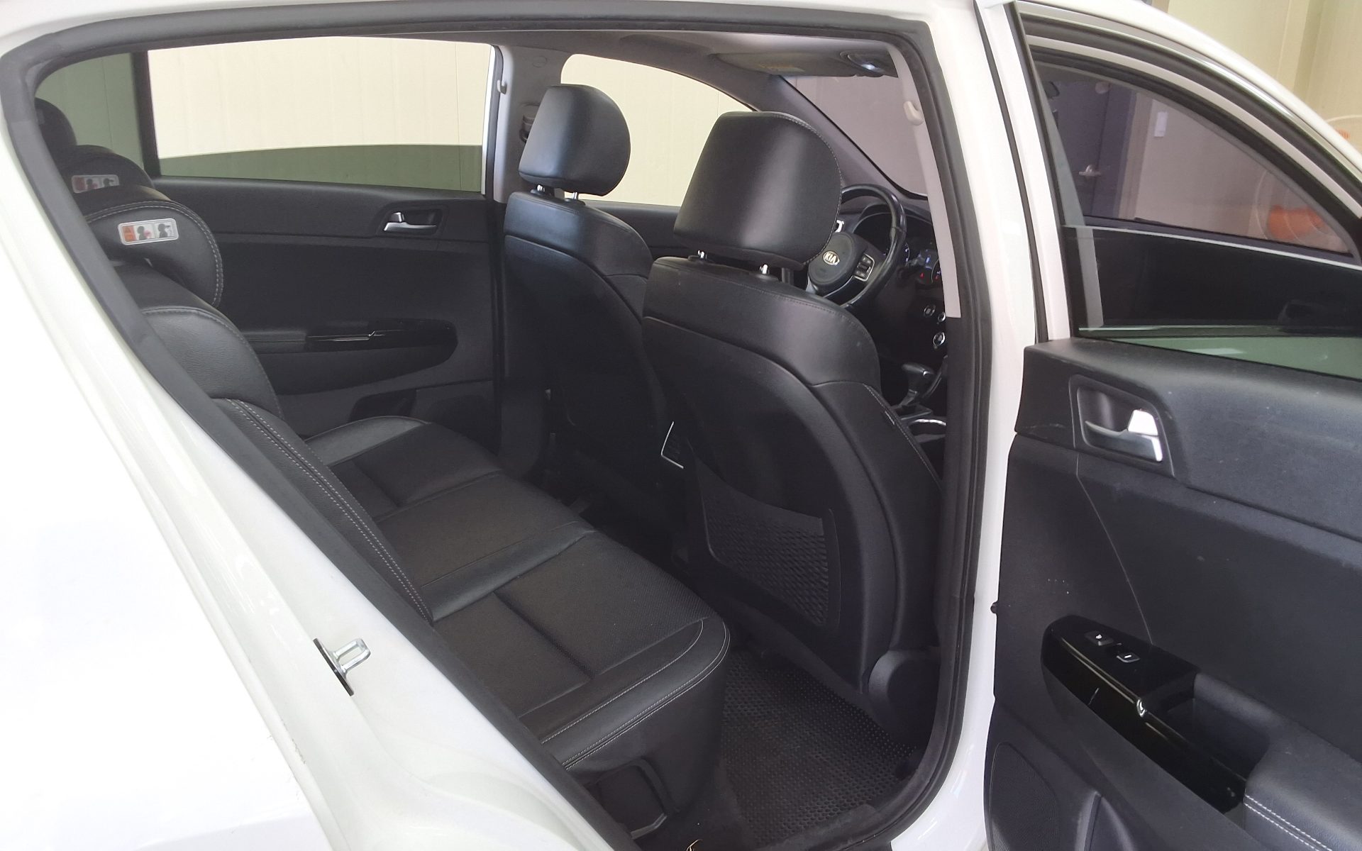 2016 - kia sportage