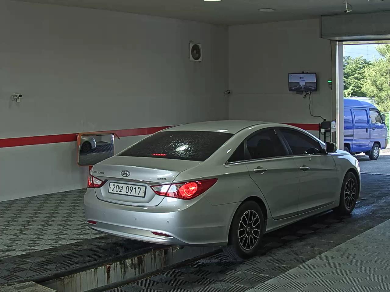 2013 - hyundai sonata