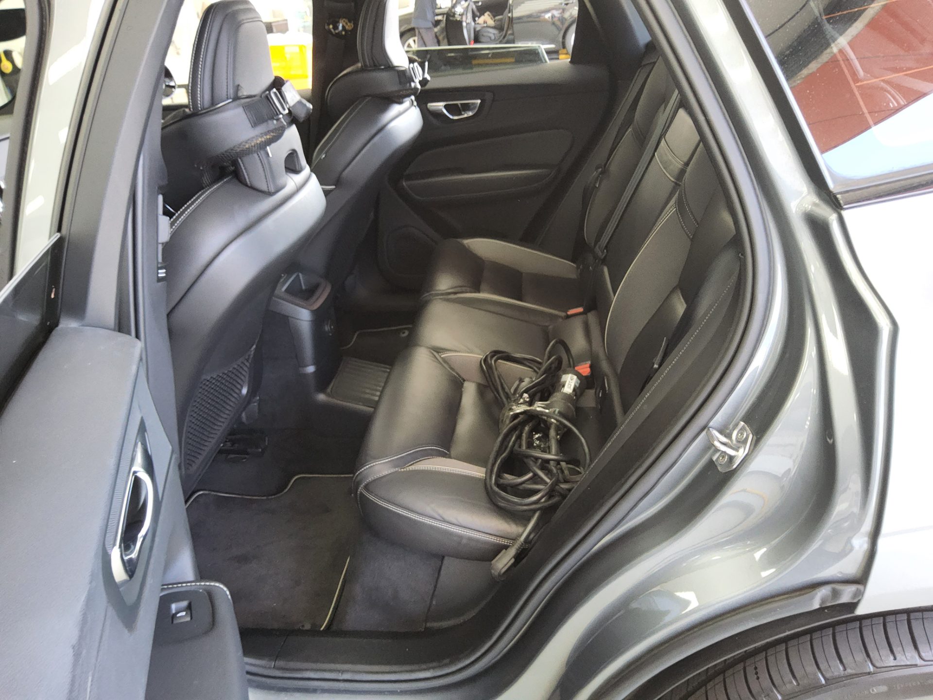 2021 - volvo xc60