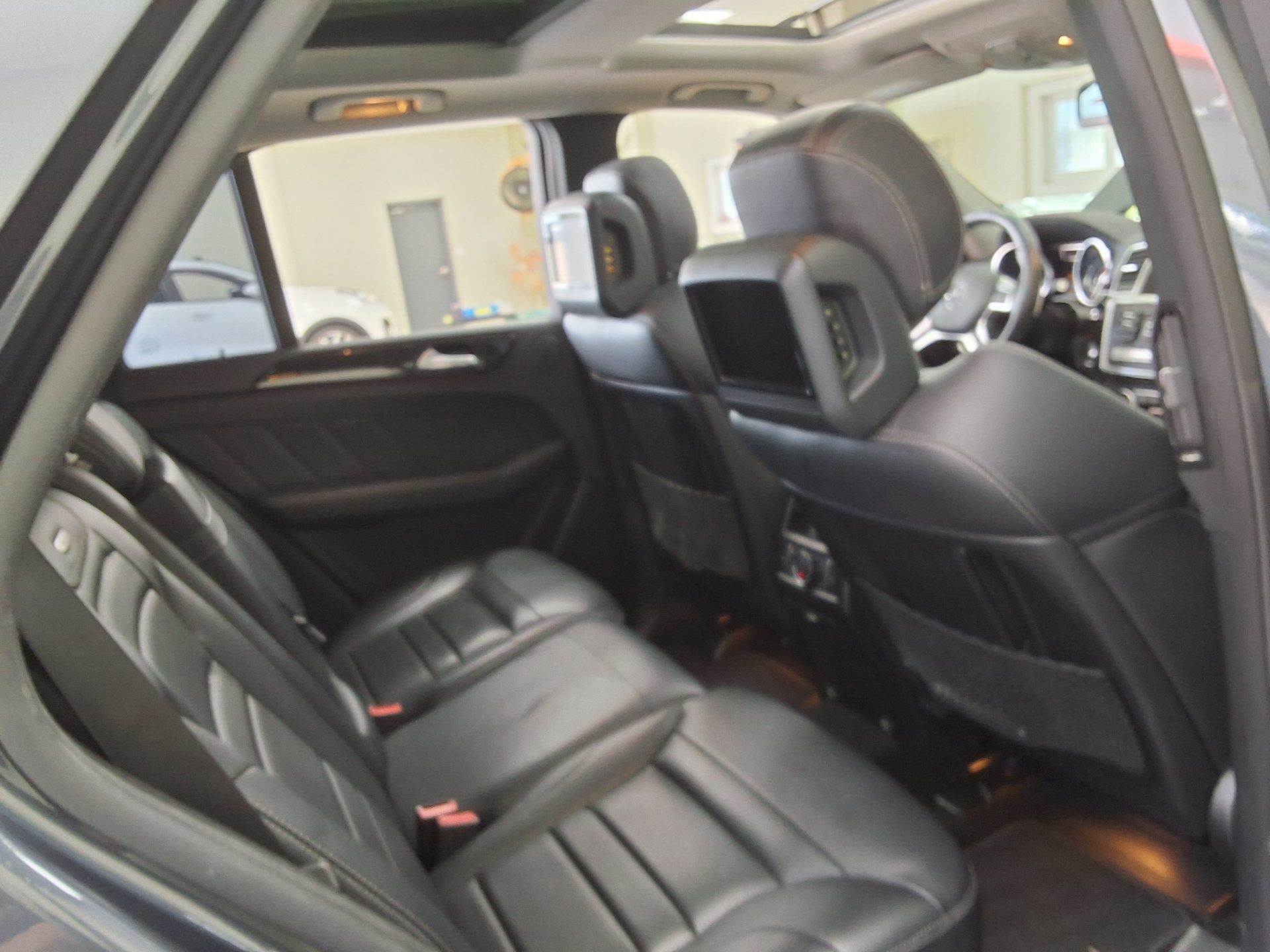 2013 - mercedes-benz ml63