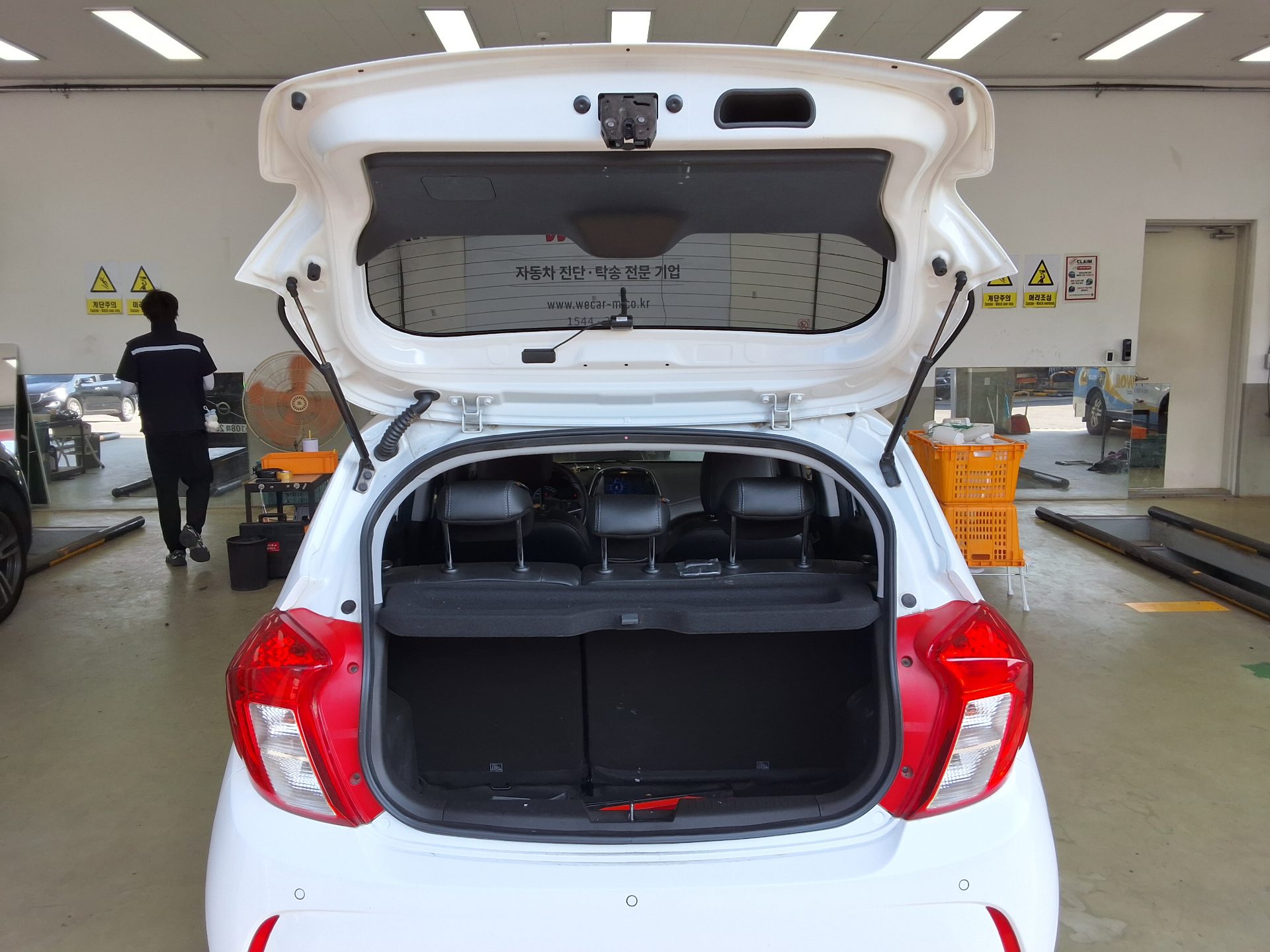 2017 - chevrolet spark