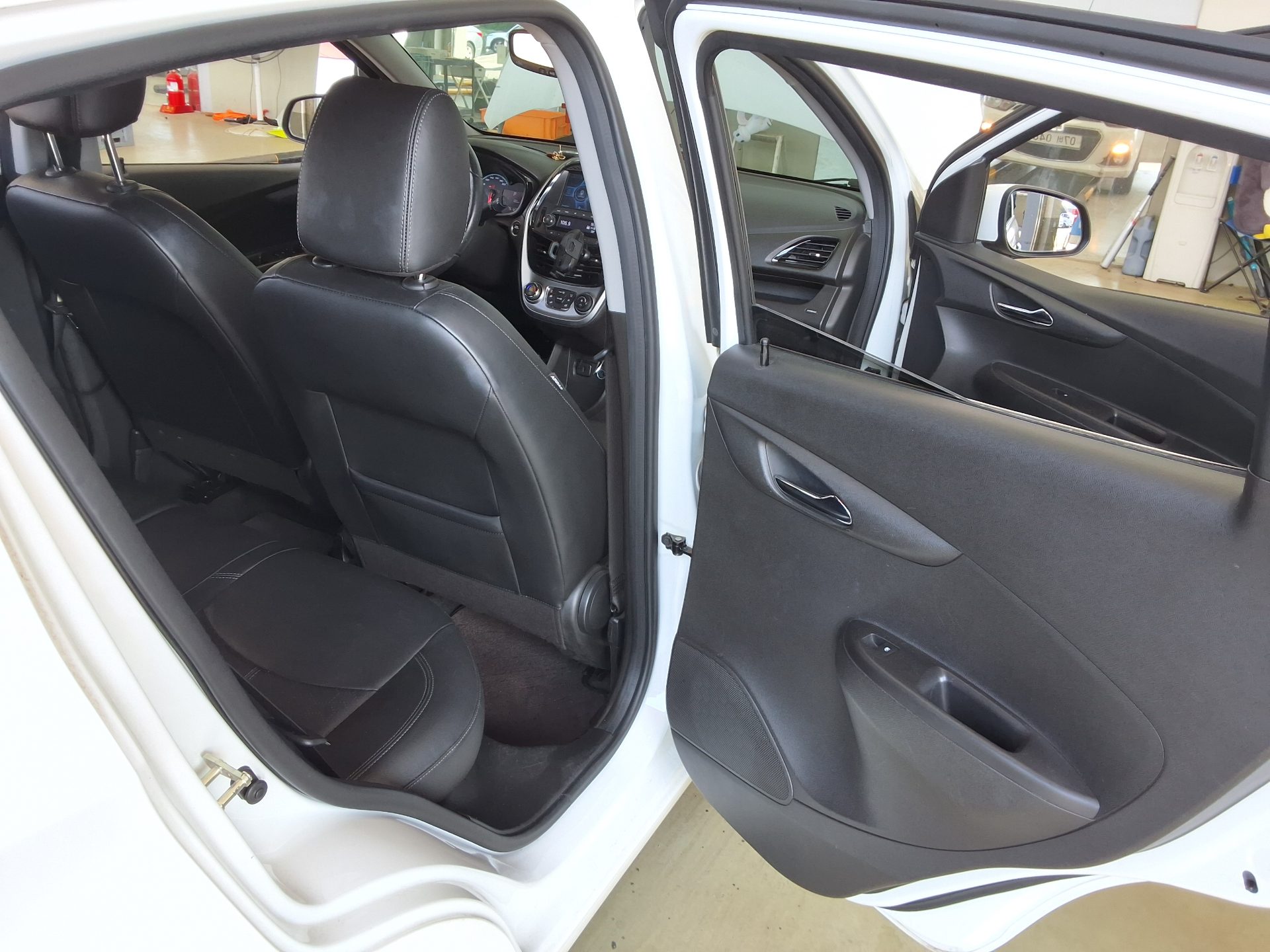 2017 - chevrolet spark