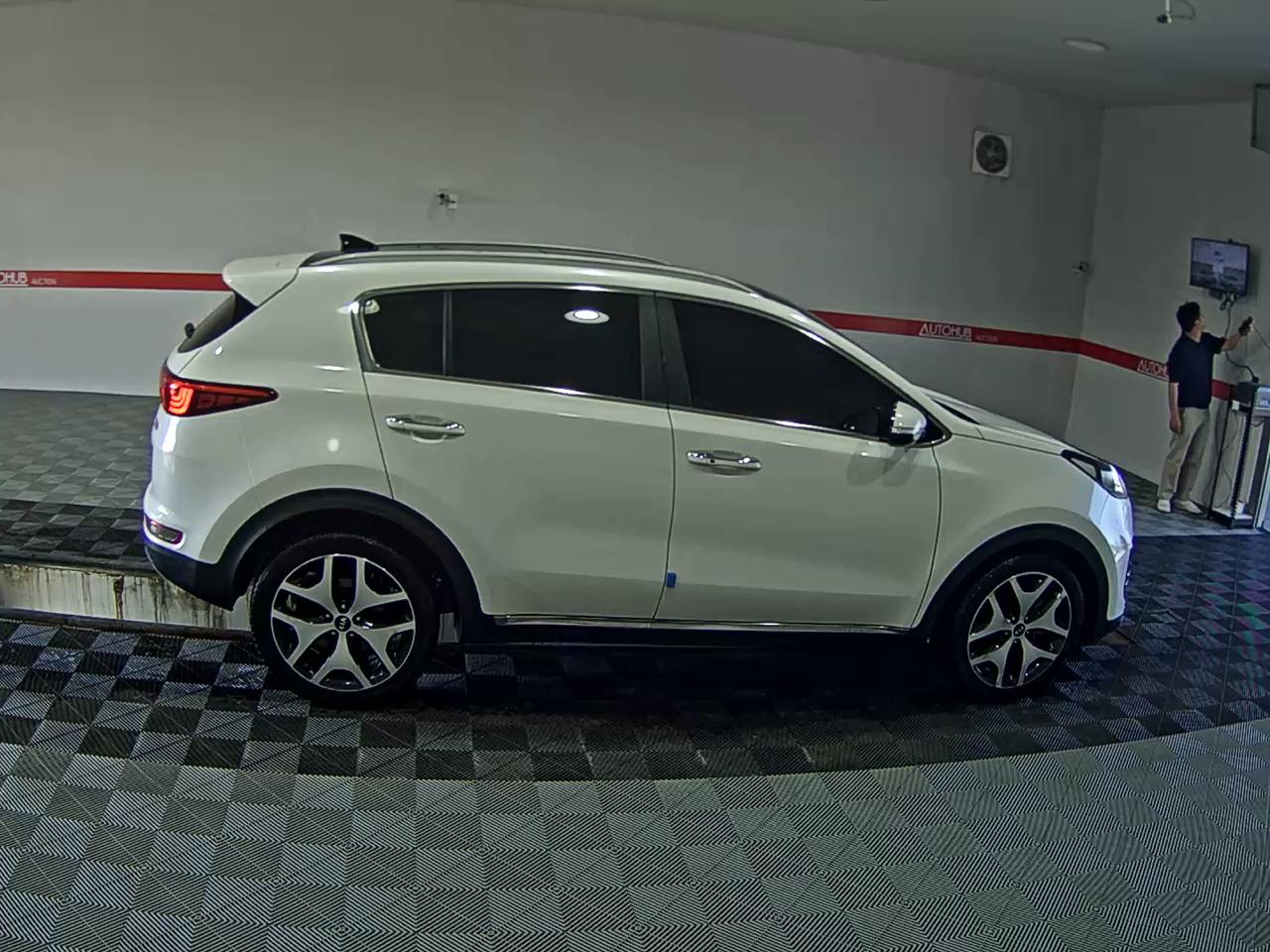 2016 - kia sportage