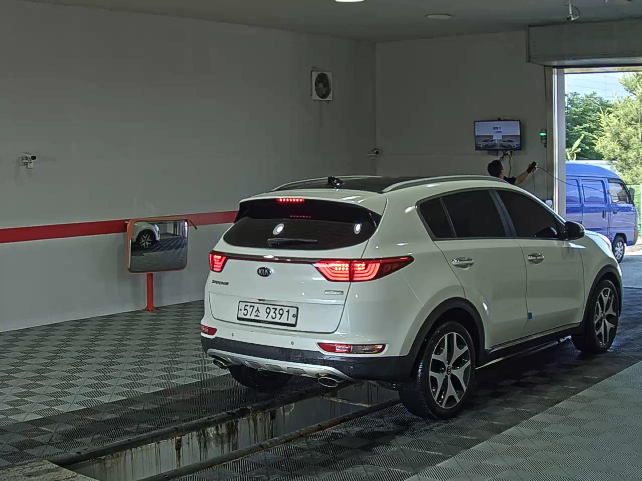 2016 - kia sportage