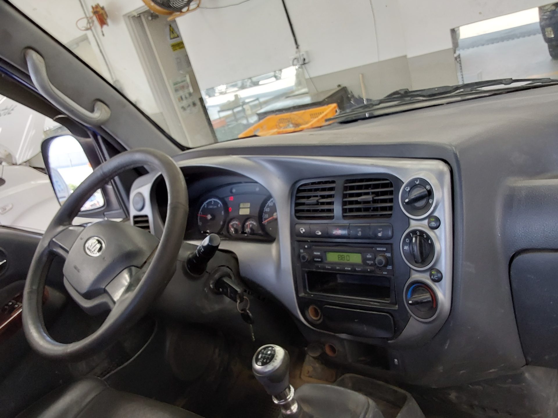 2015 - kia bongo