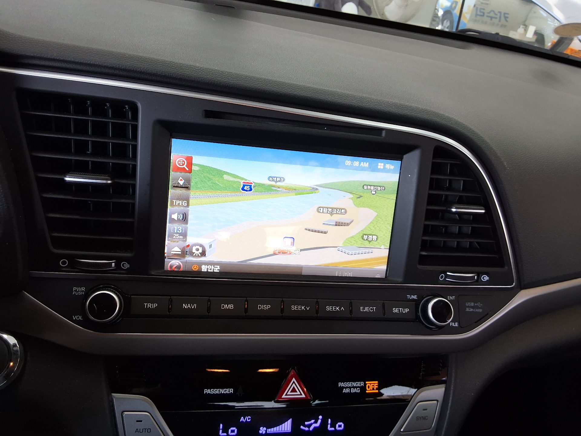 2016 - hyundai avante
