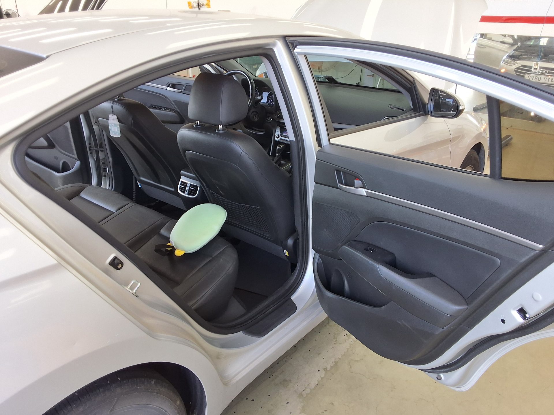 2016 - hyundai avante