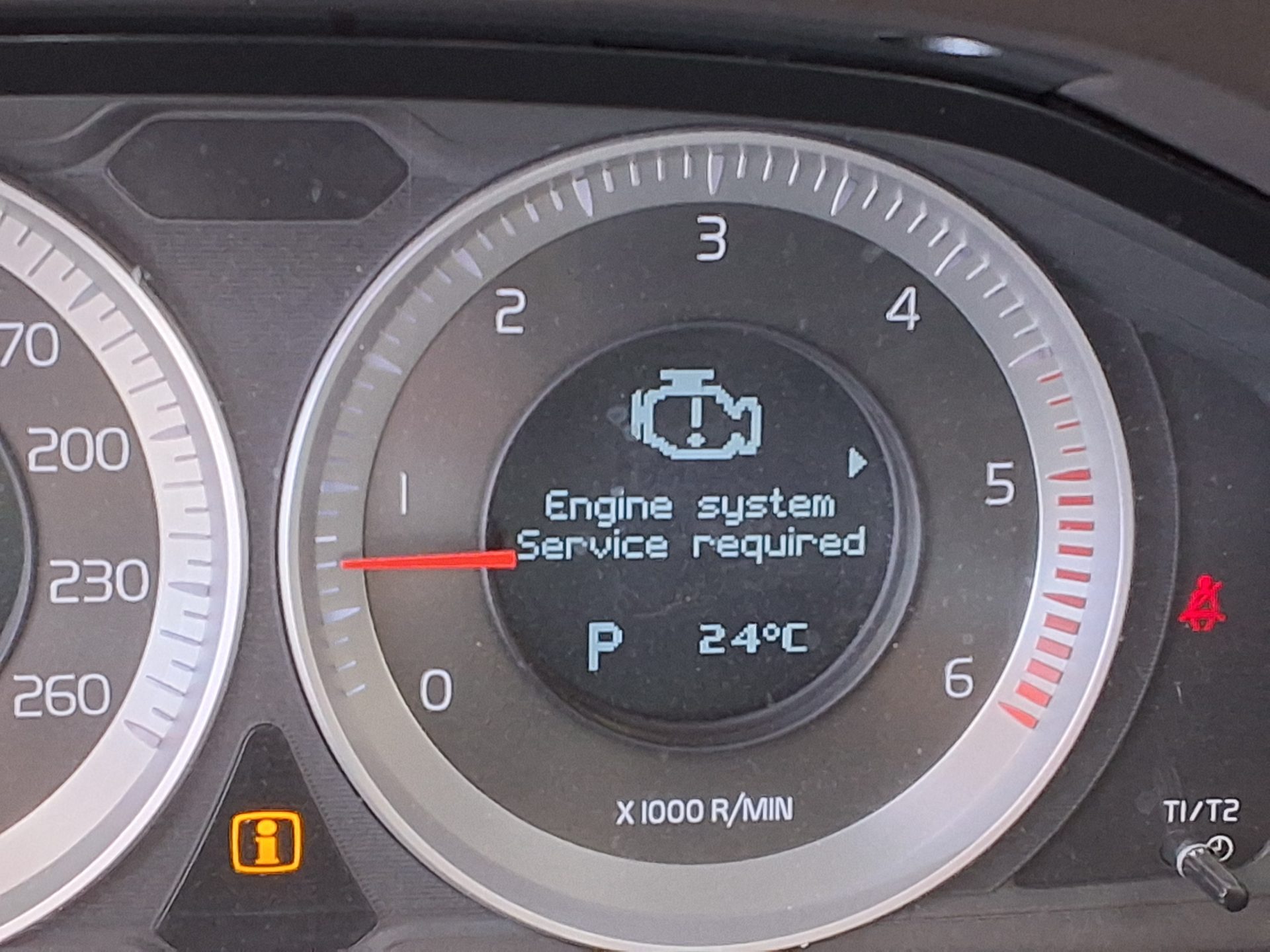 2011 - volvo xc60