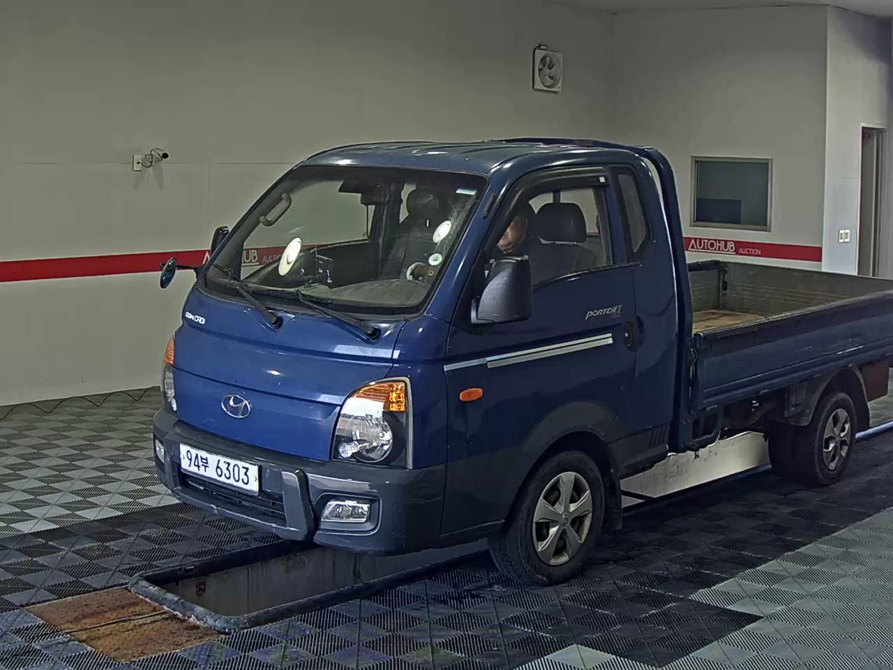 2013 - hyundai porter
