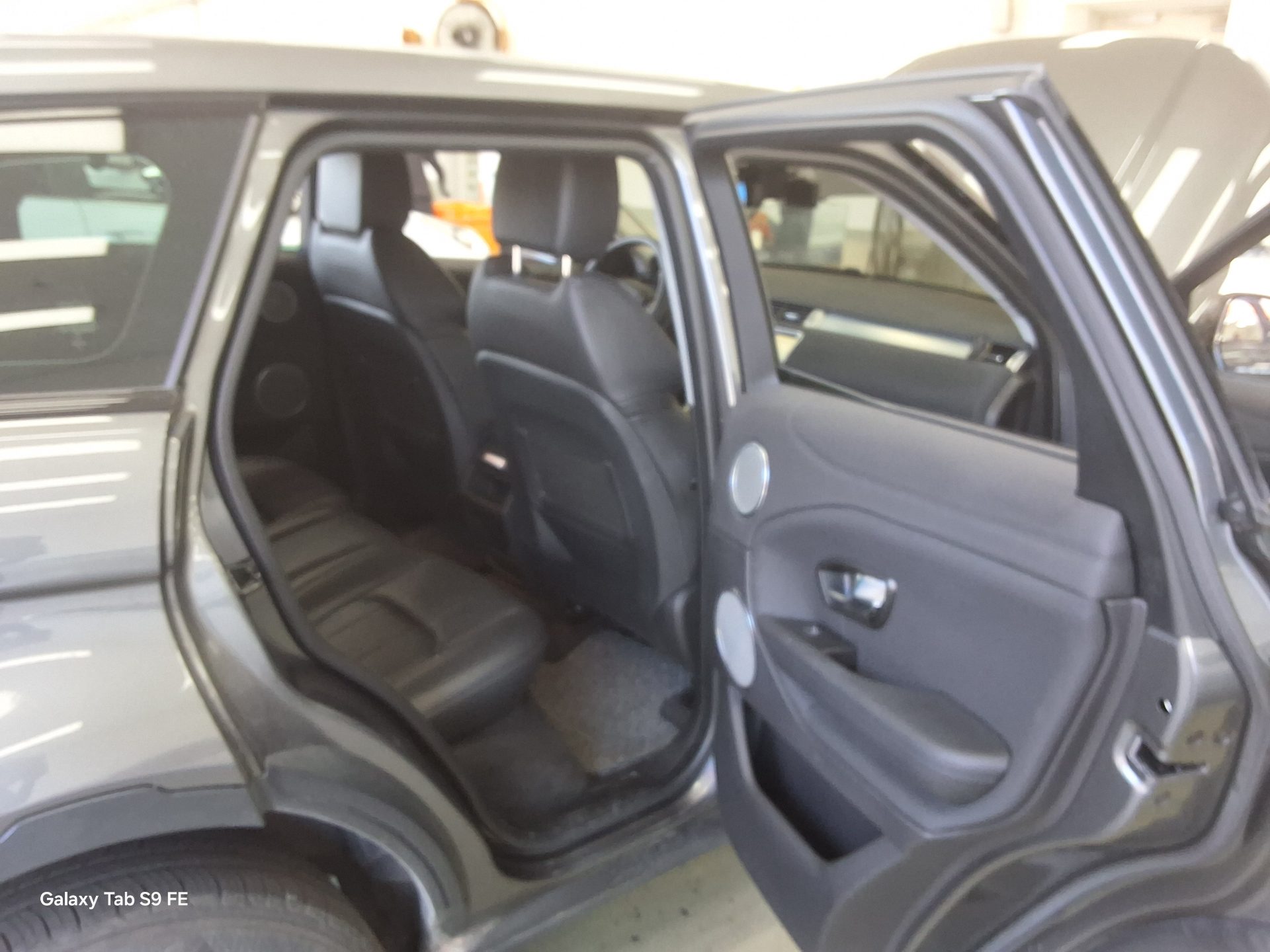 2018 - land rover range rover