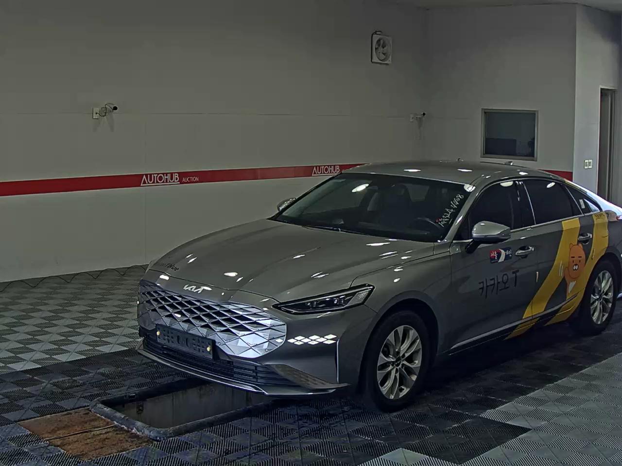 2023 - kia k8