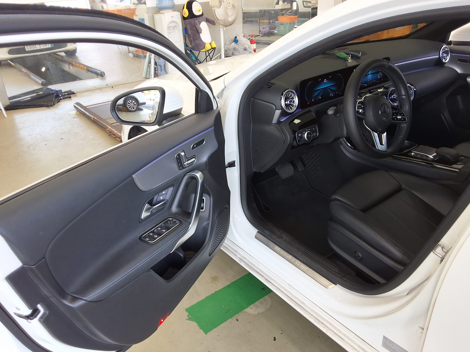 2021 - mercedes-benz a220