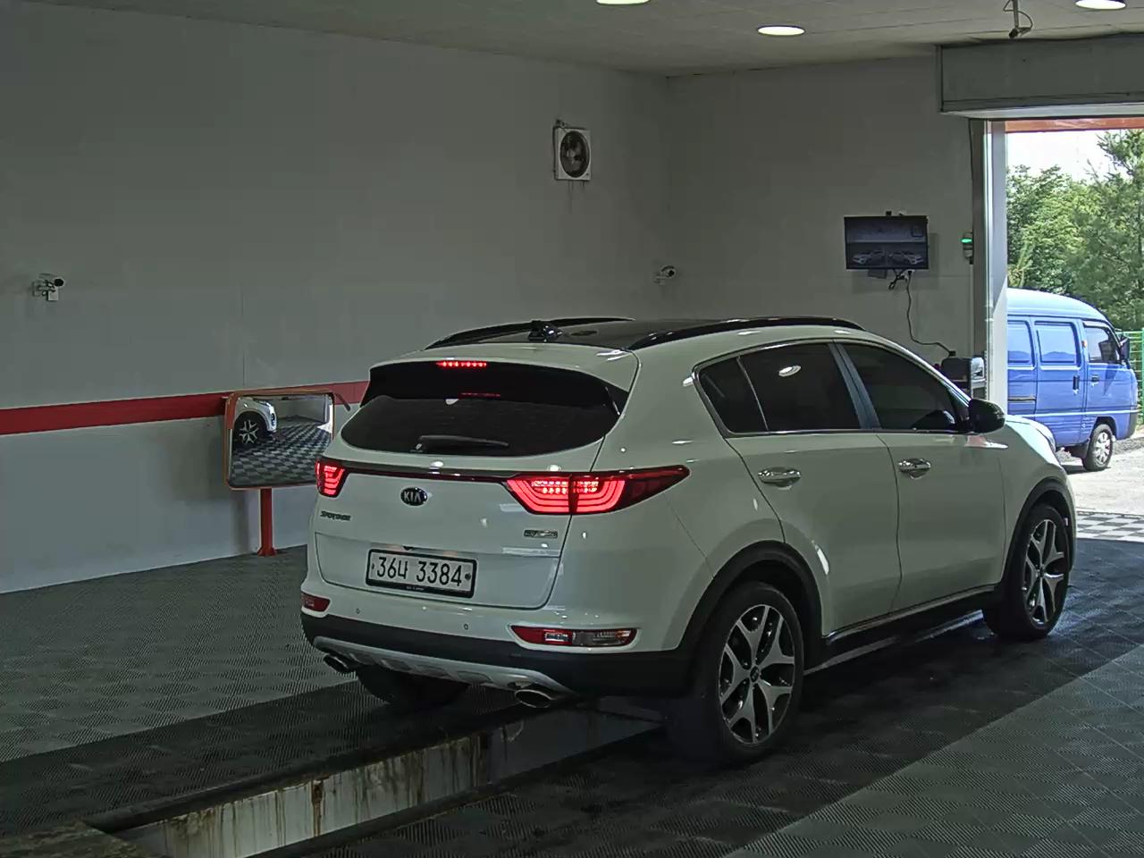 2018 - kia sportage