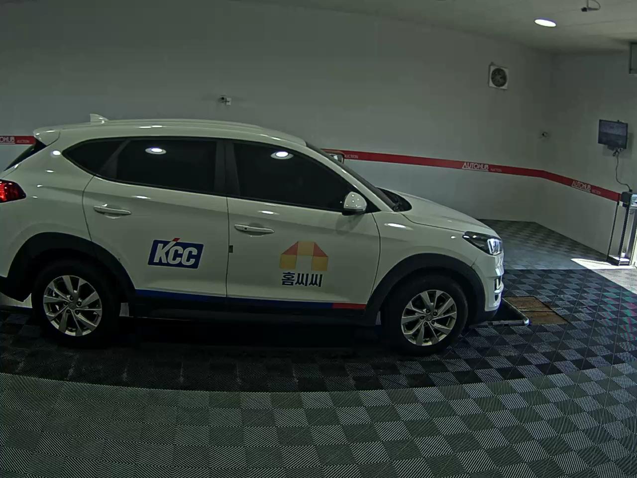 2020 - hyundai tucson