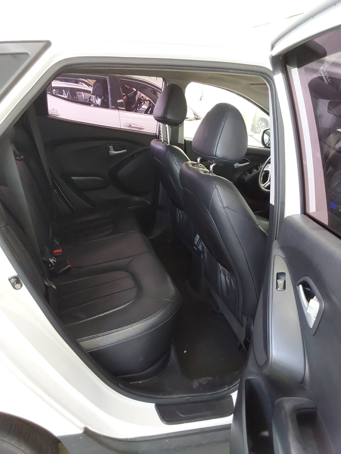 2014 - hyundai tucson