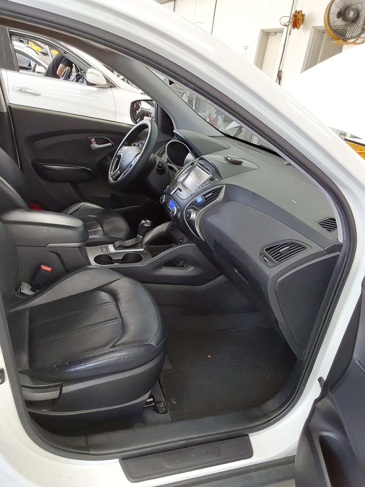 2014 - hyundai tucson