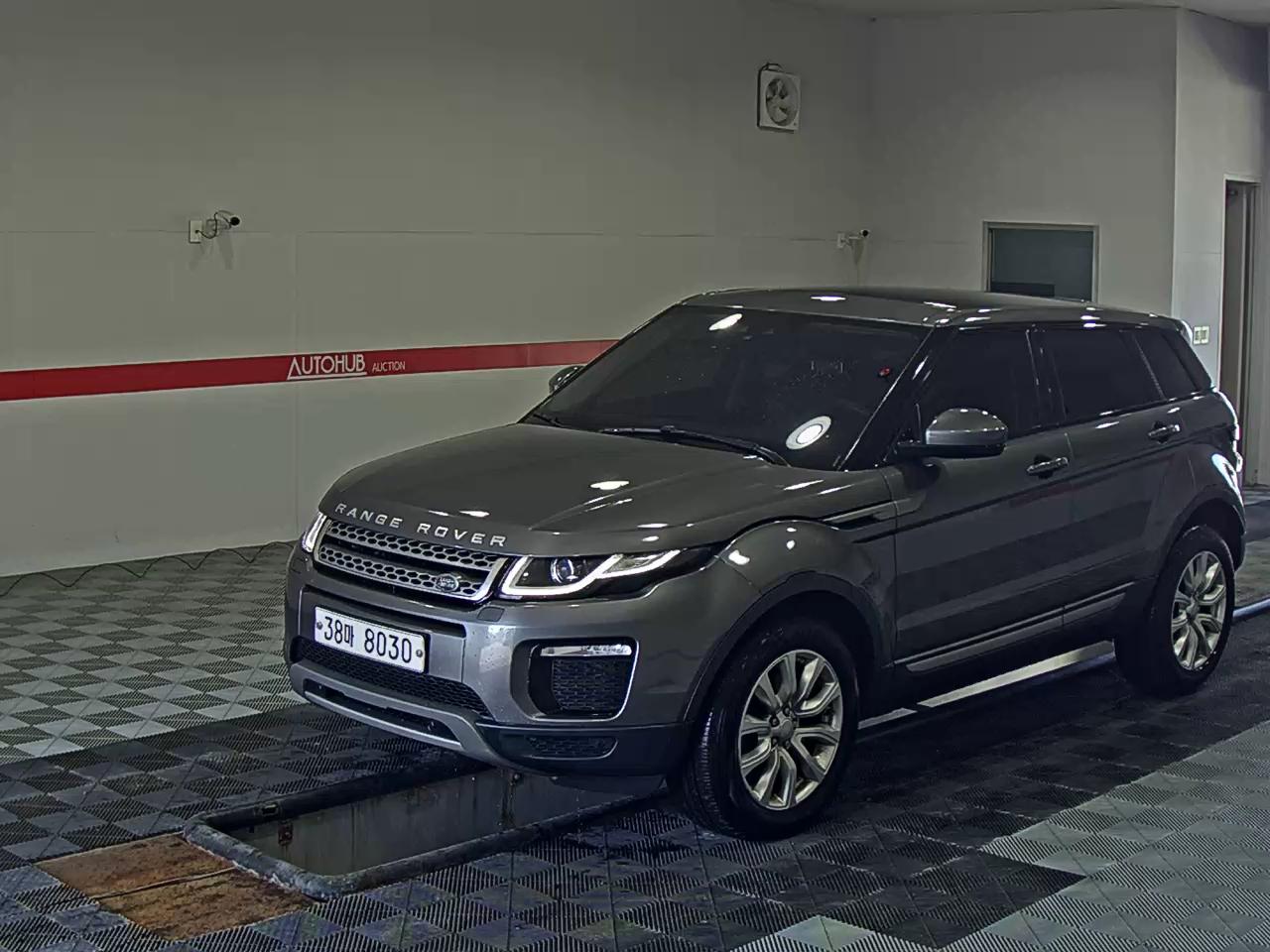 2018 - land rover range rover
