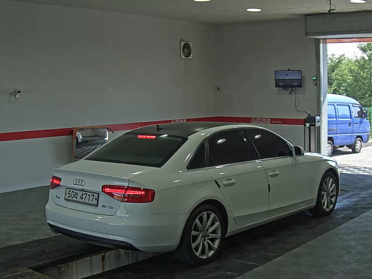 2015 - audi a4