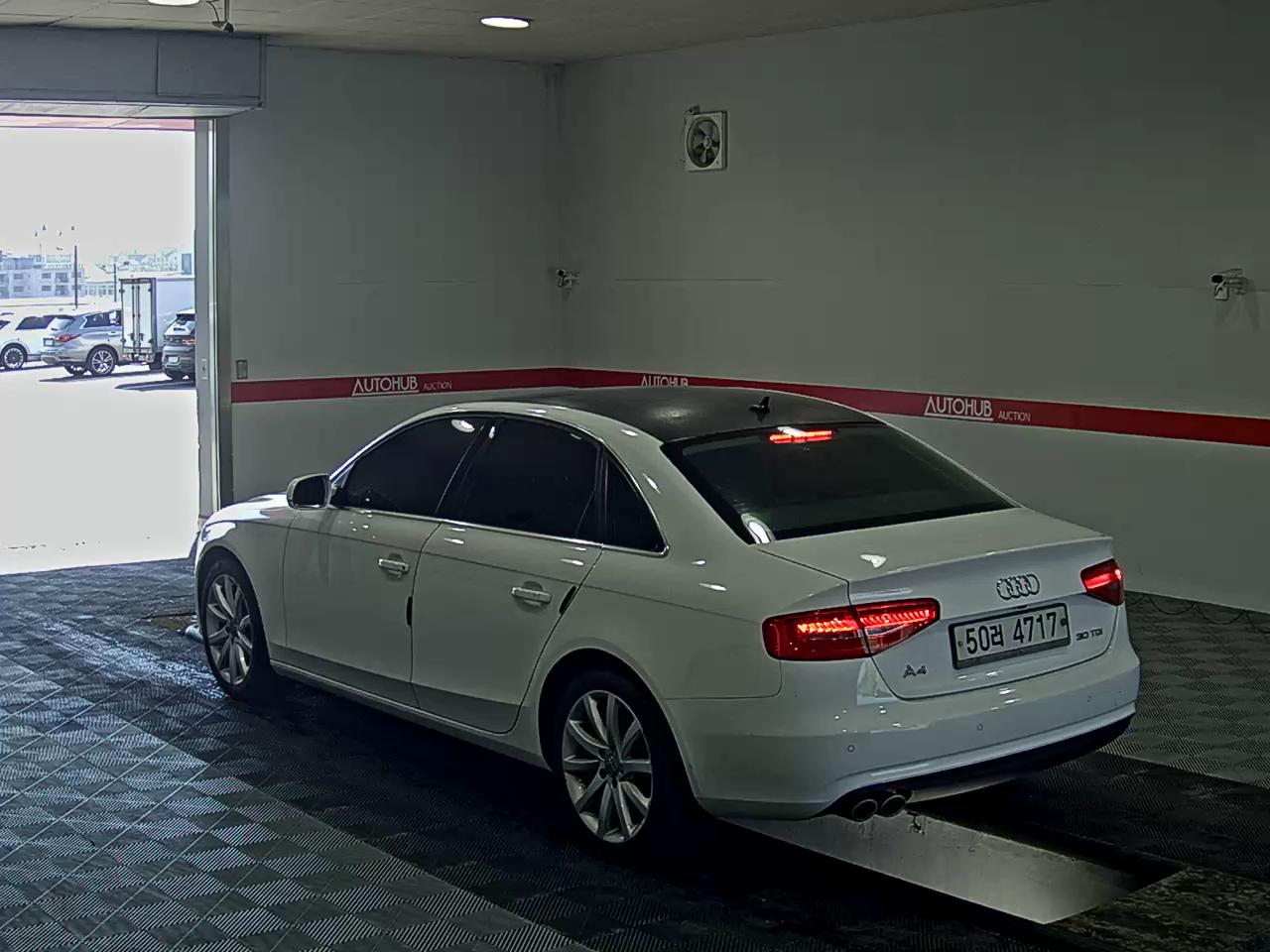 2015 - audi a4