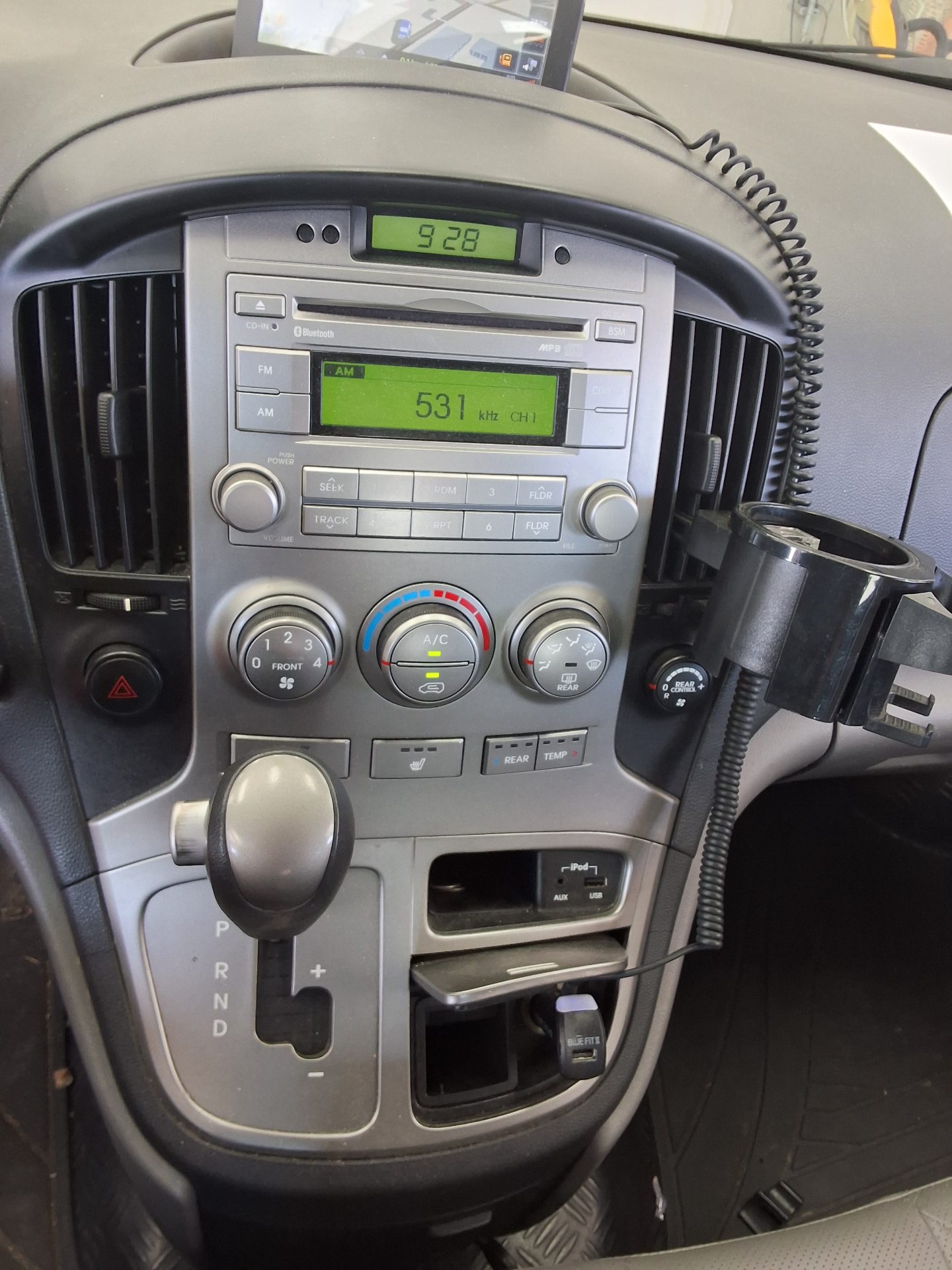 2015 - hyundai grand starex
