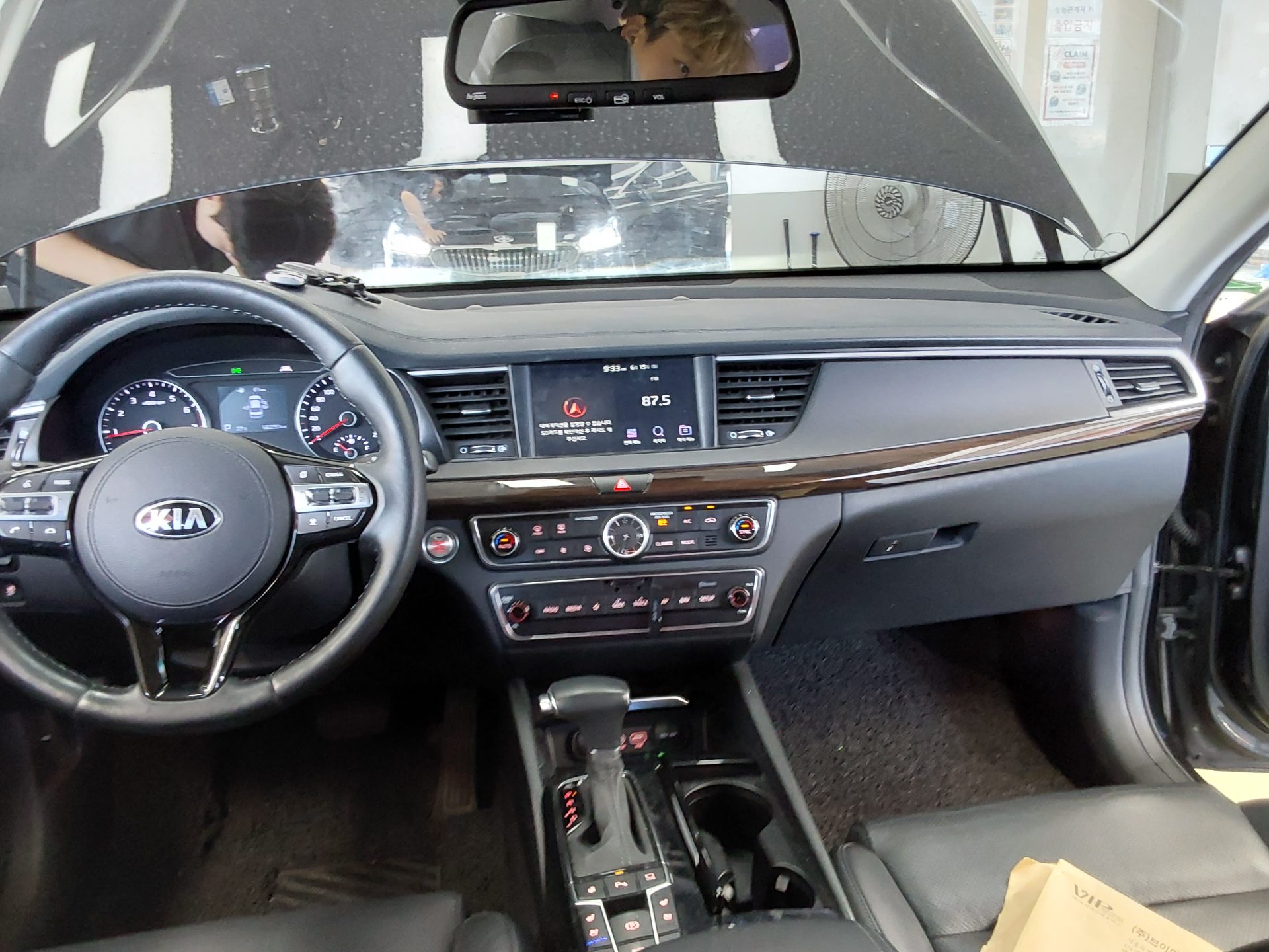 2018 - kia k7